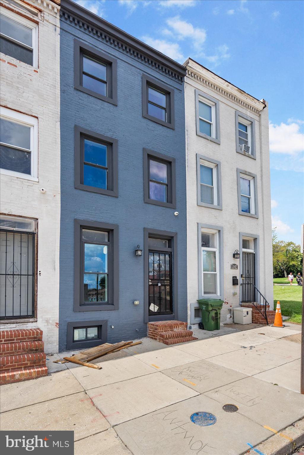 BALTIMORE HIGHLANDS - Residential
