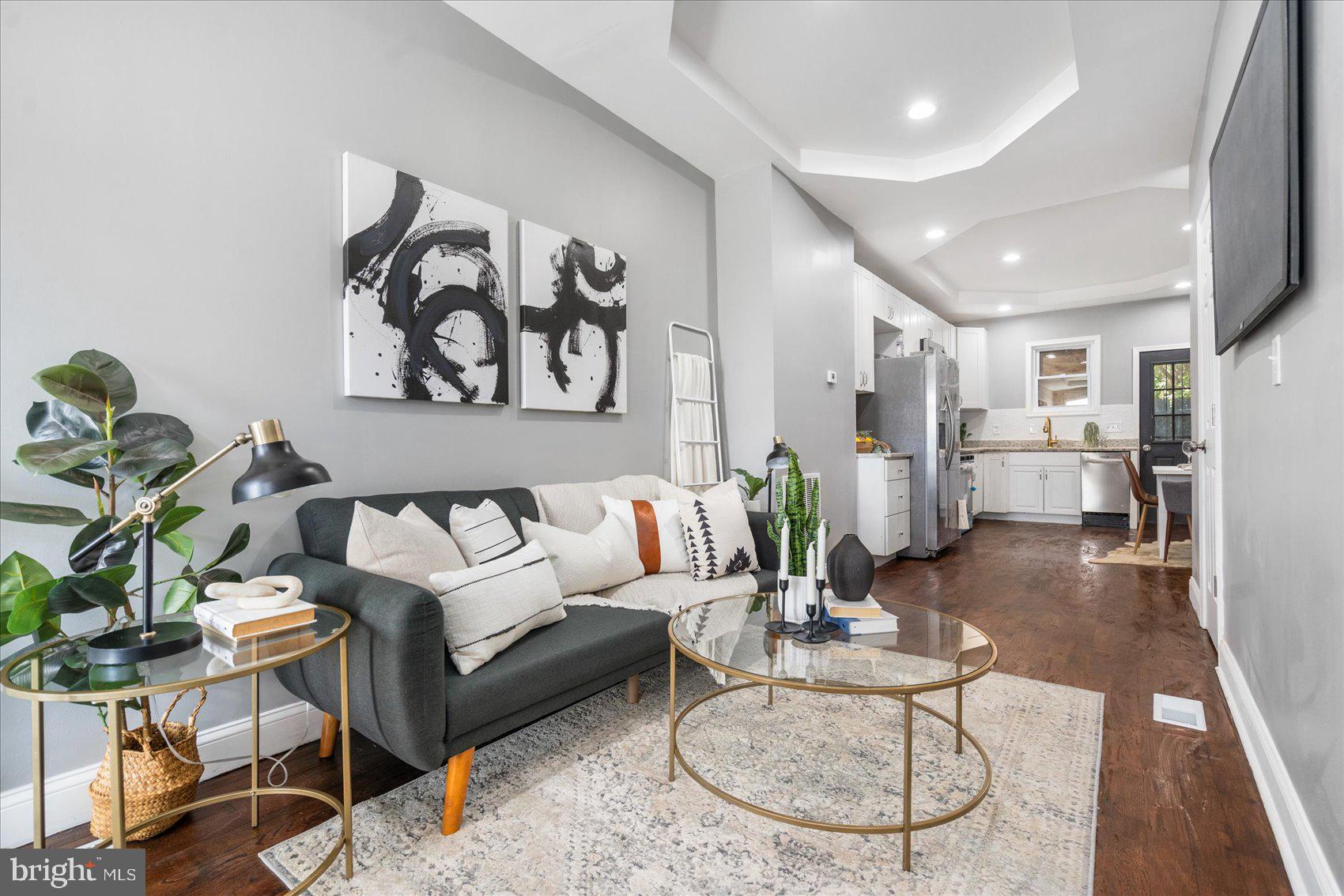 BALTIMORE HIGHLANDS - Residential