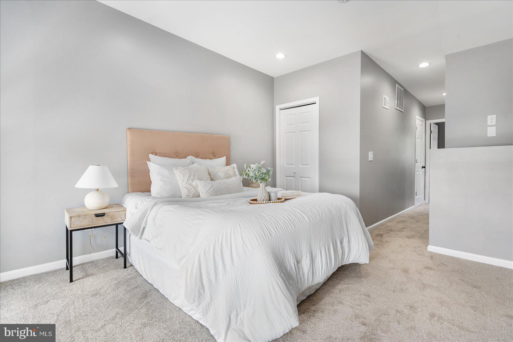 BALTIMORE HIGHLANDS - Residential