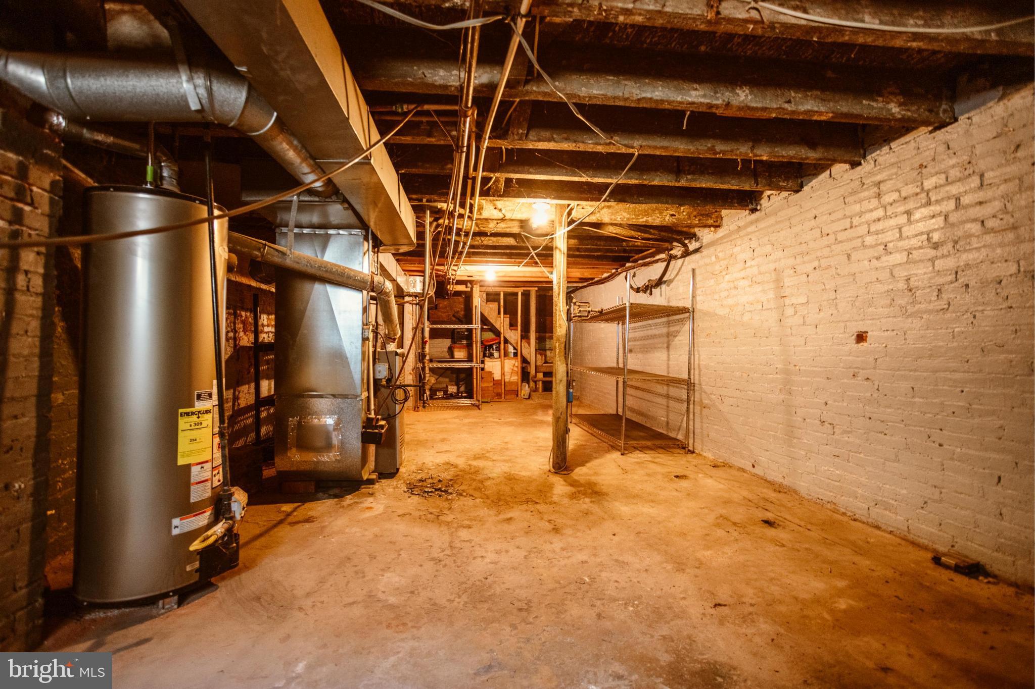 PIGTOWN HISTORIC DISTRICT - Residential Lease