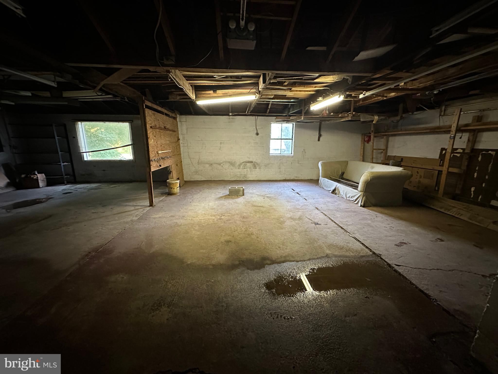 NONE - AYR TOWNSHIP - Residential