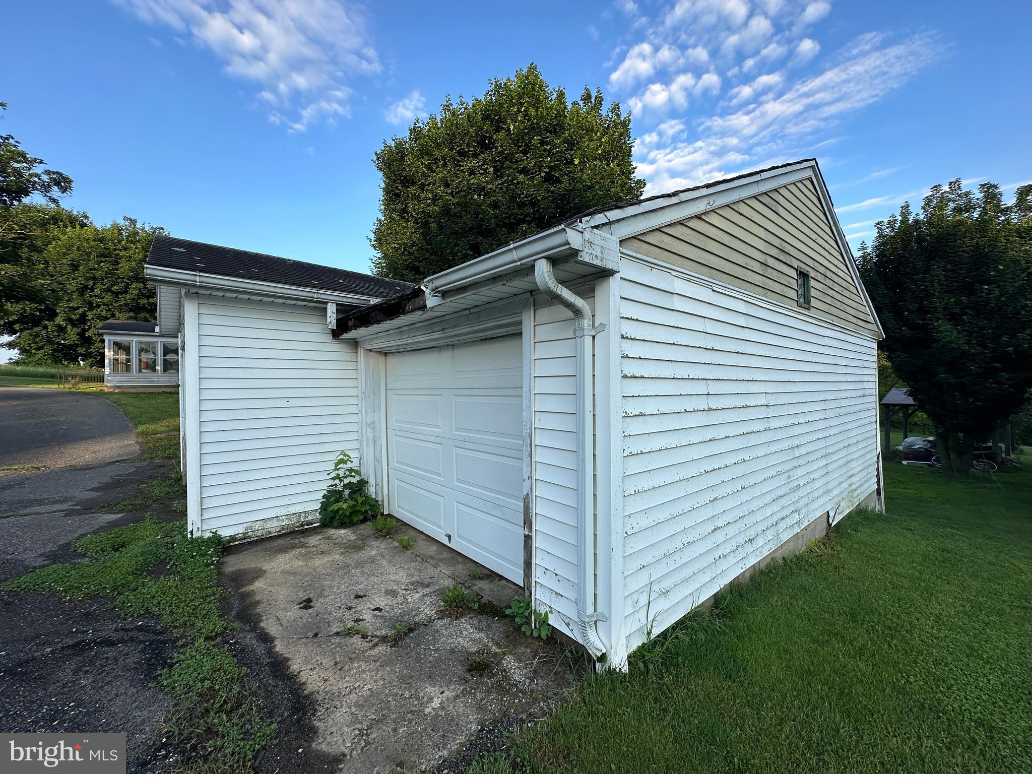 NONE - AYR TOWNSHIP - Residential