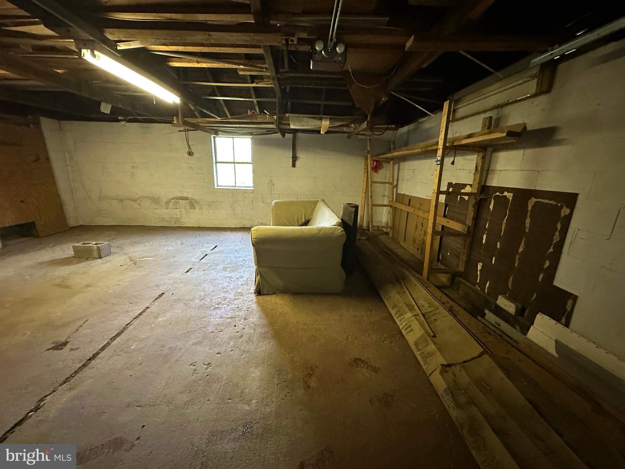 NONE - AYR TOWNSHIP - Residential