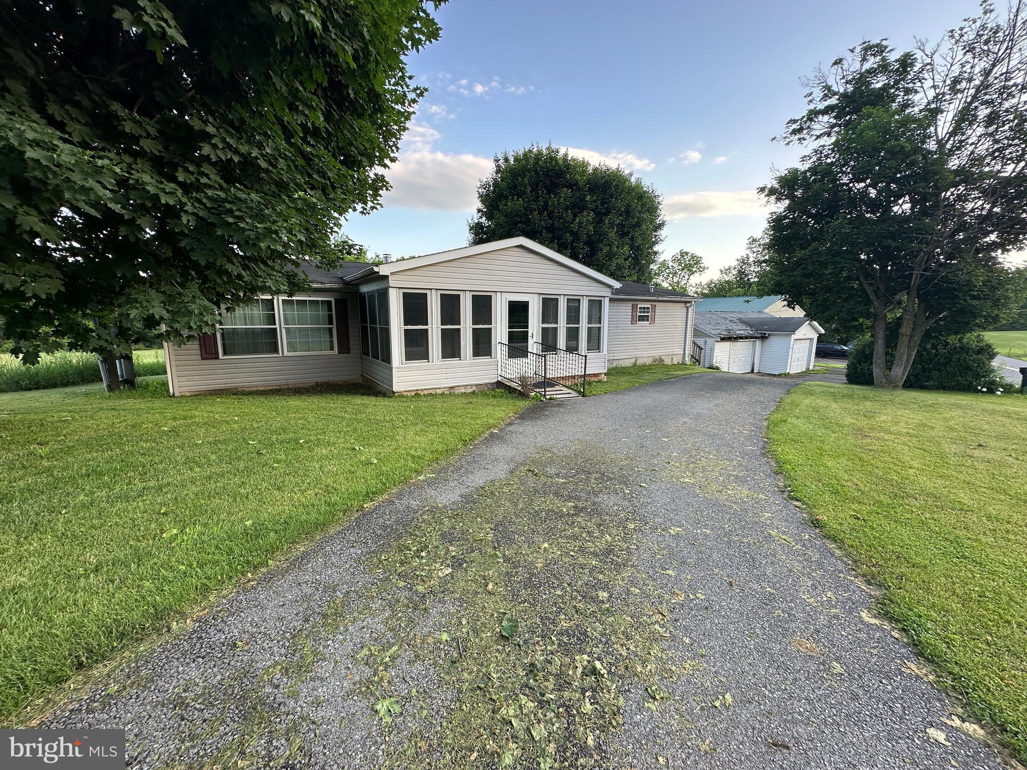 NONE - AYR TOWNSHIP - Residential