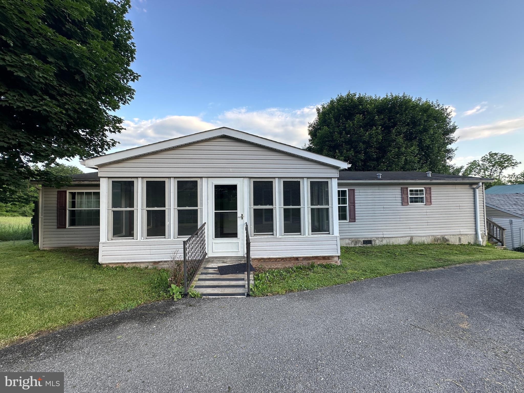 NONE - AYR TOWNSHIP - Residential