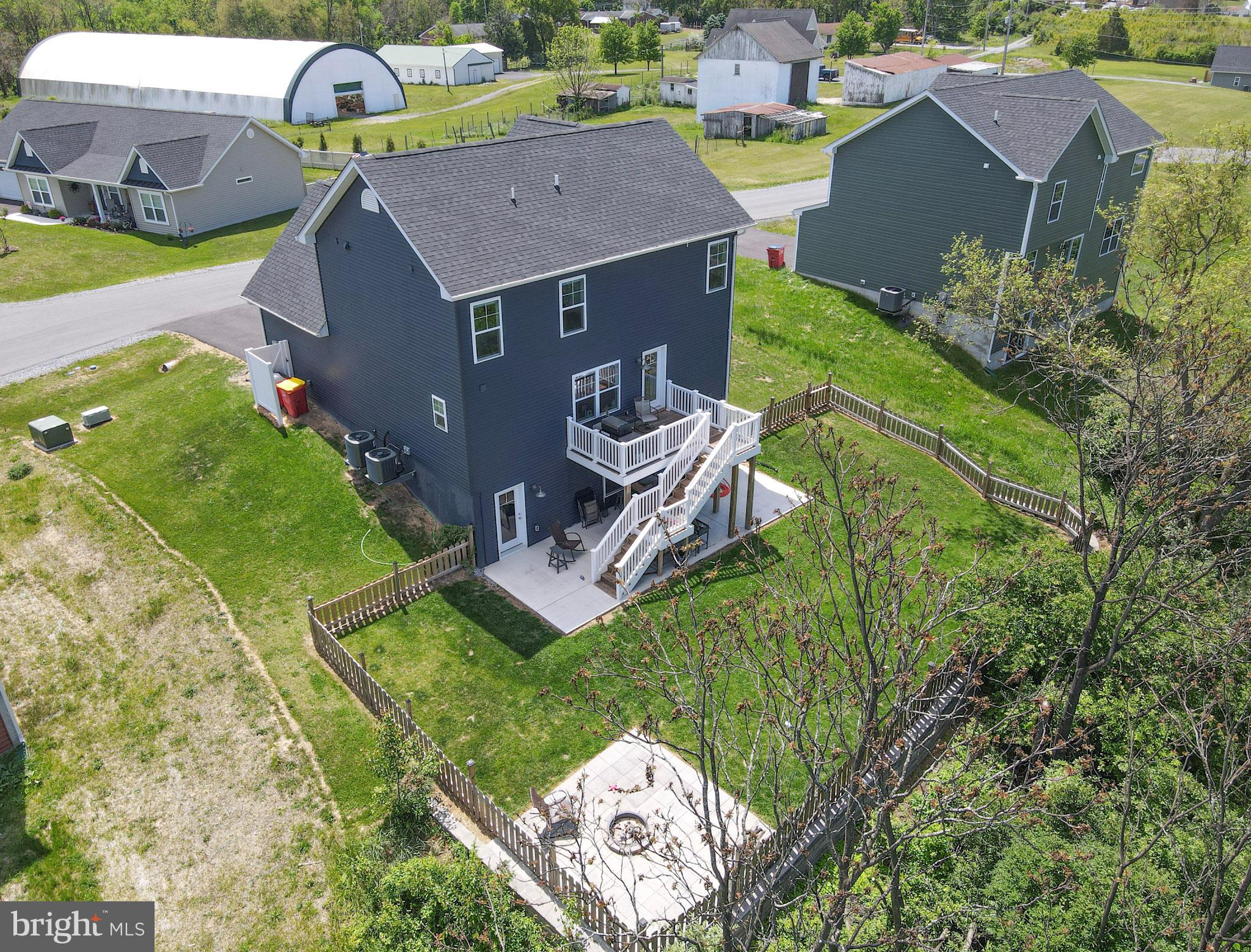 HARVEST GLEN - Residential