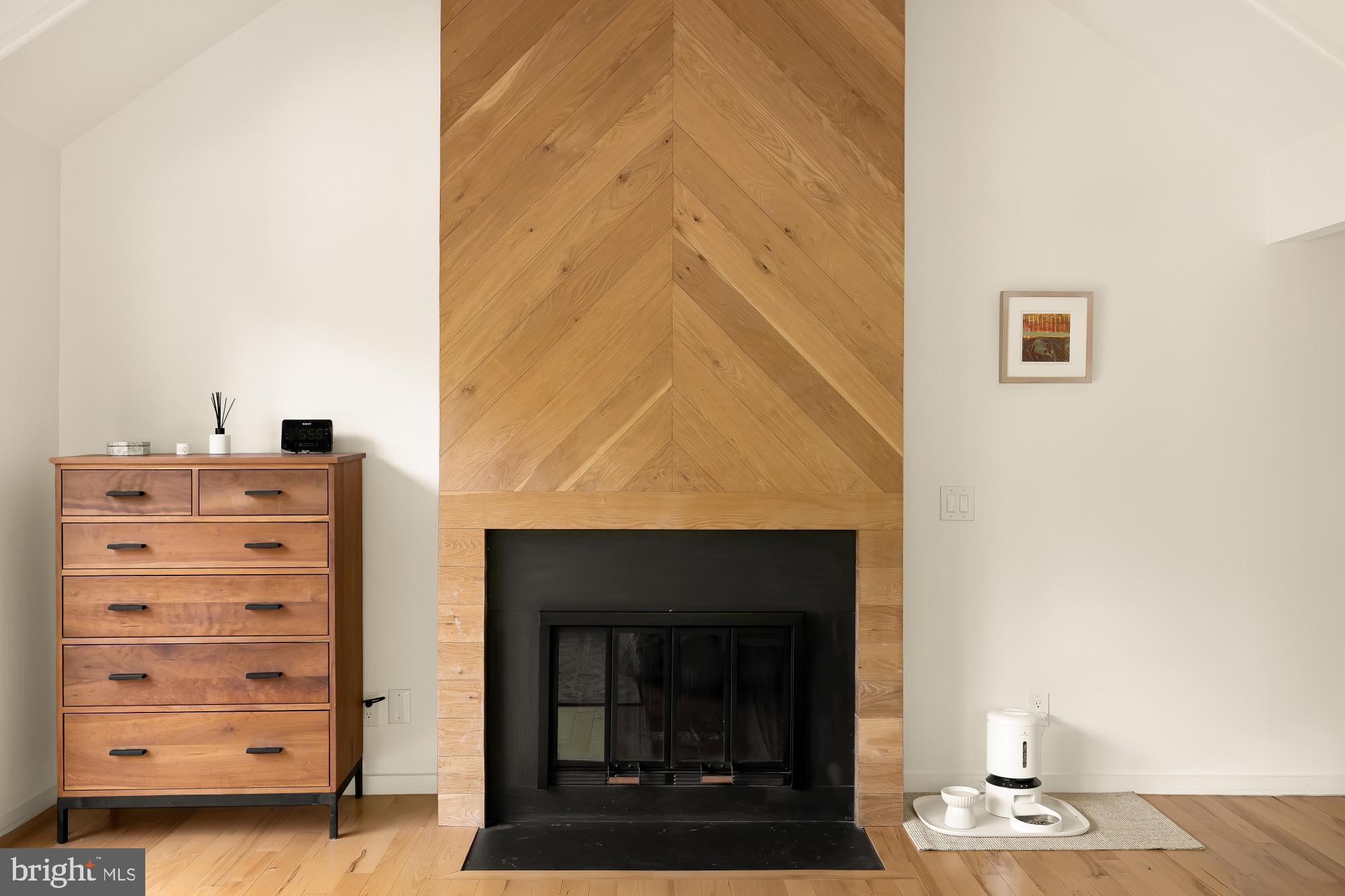 FOREST HILLS - Residential
