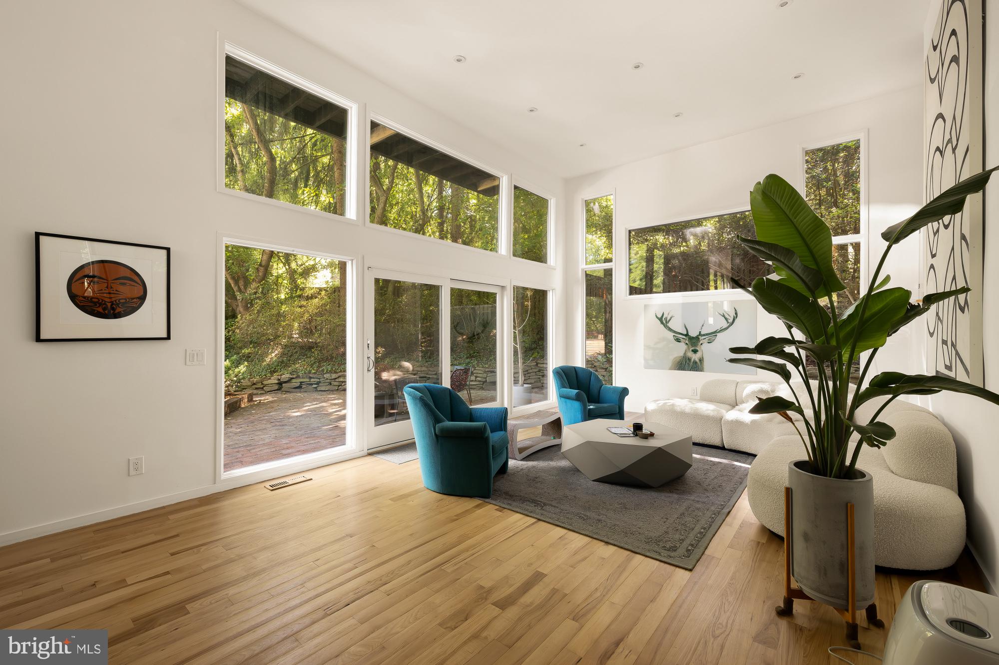 FOREST HILLS - Residential
