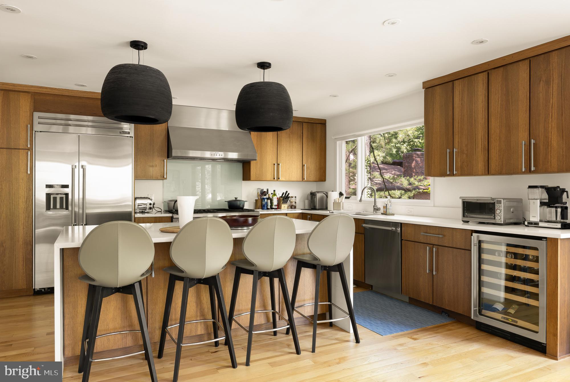 FOREST HILLS - Residential
