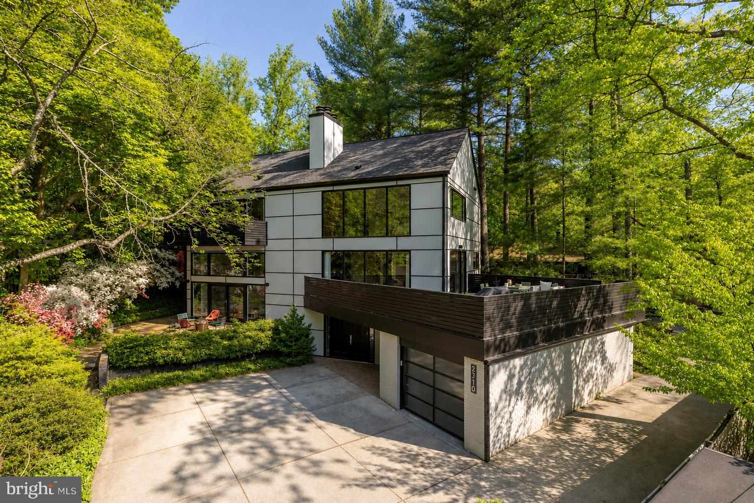 FOREST HILLS - Residential
