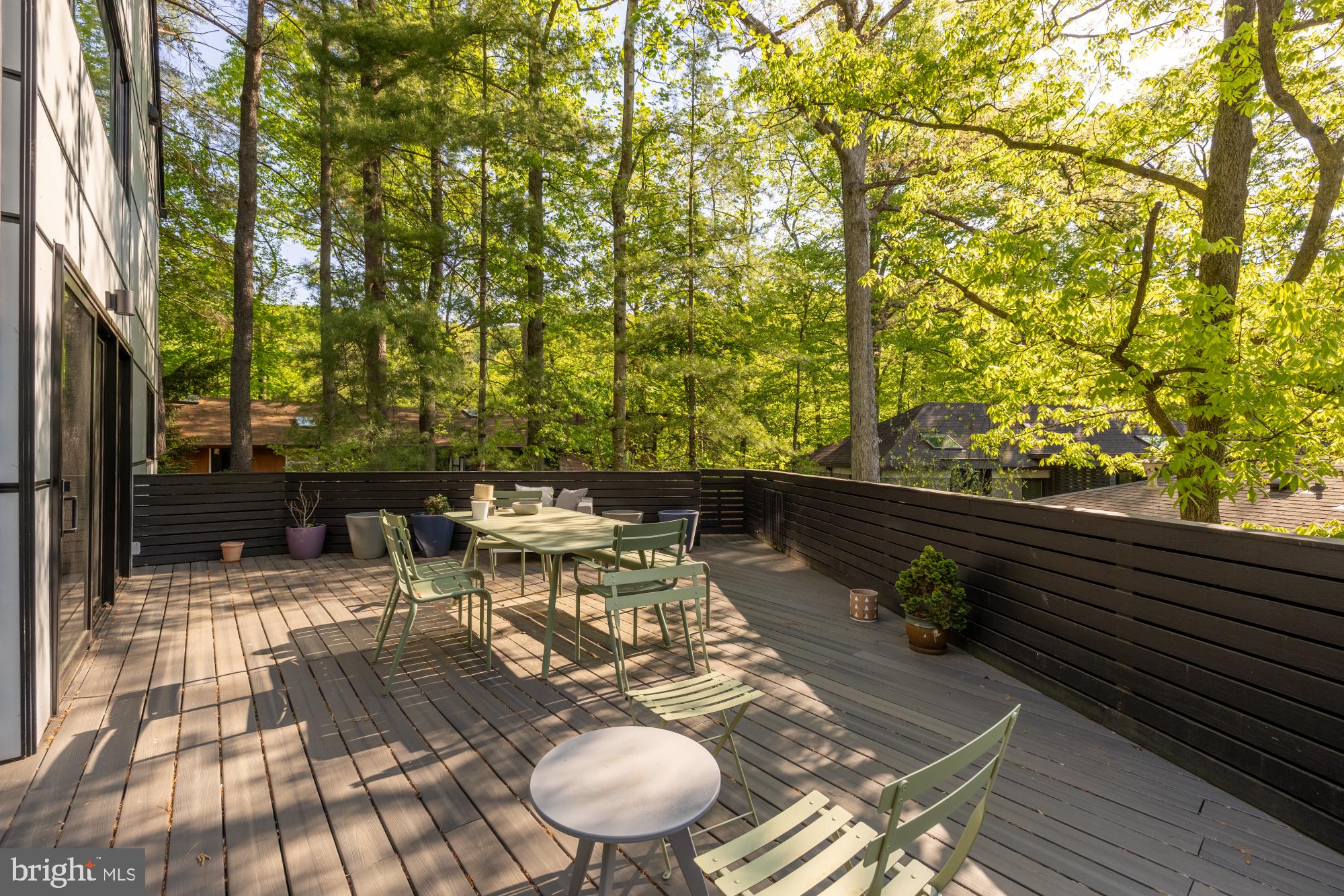 FOREST HILLS - Residential