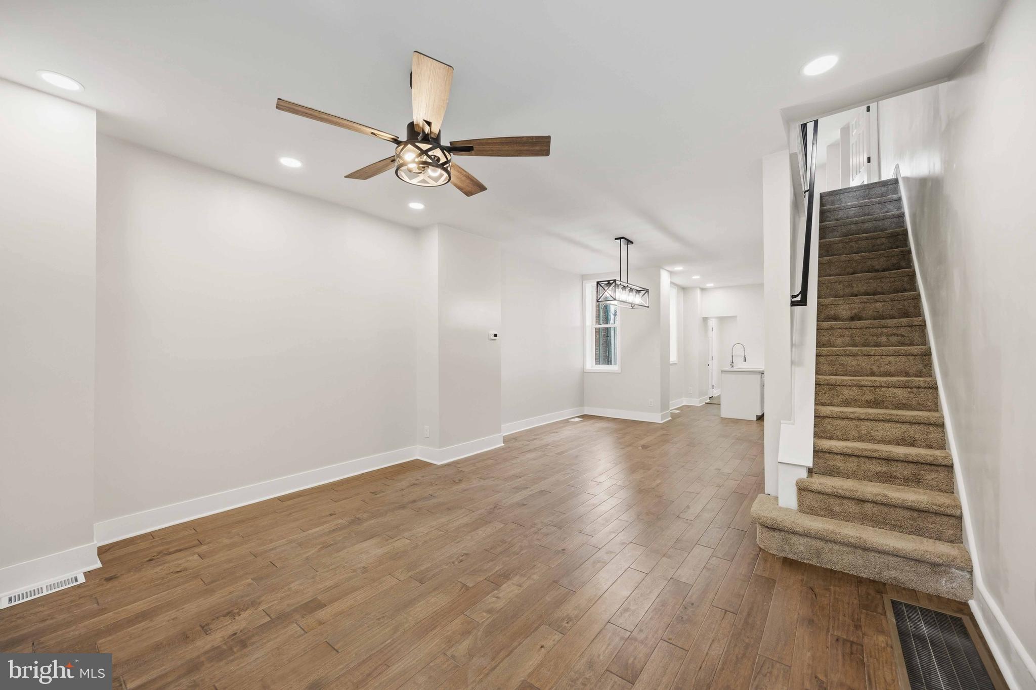 PHILADELPHIA (WEST) - Residential