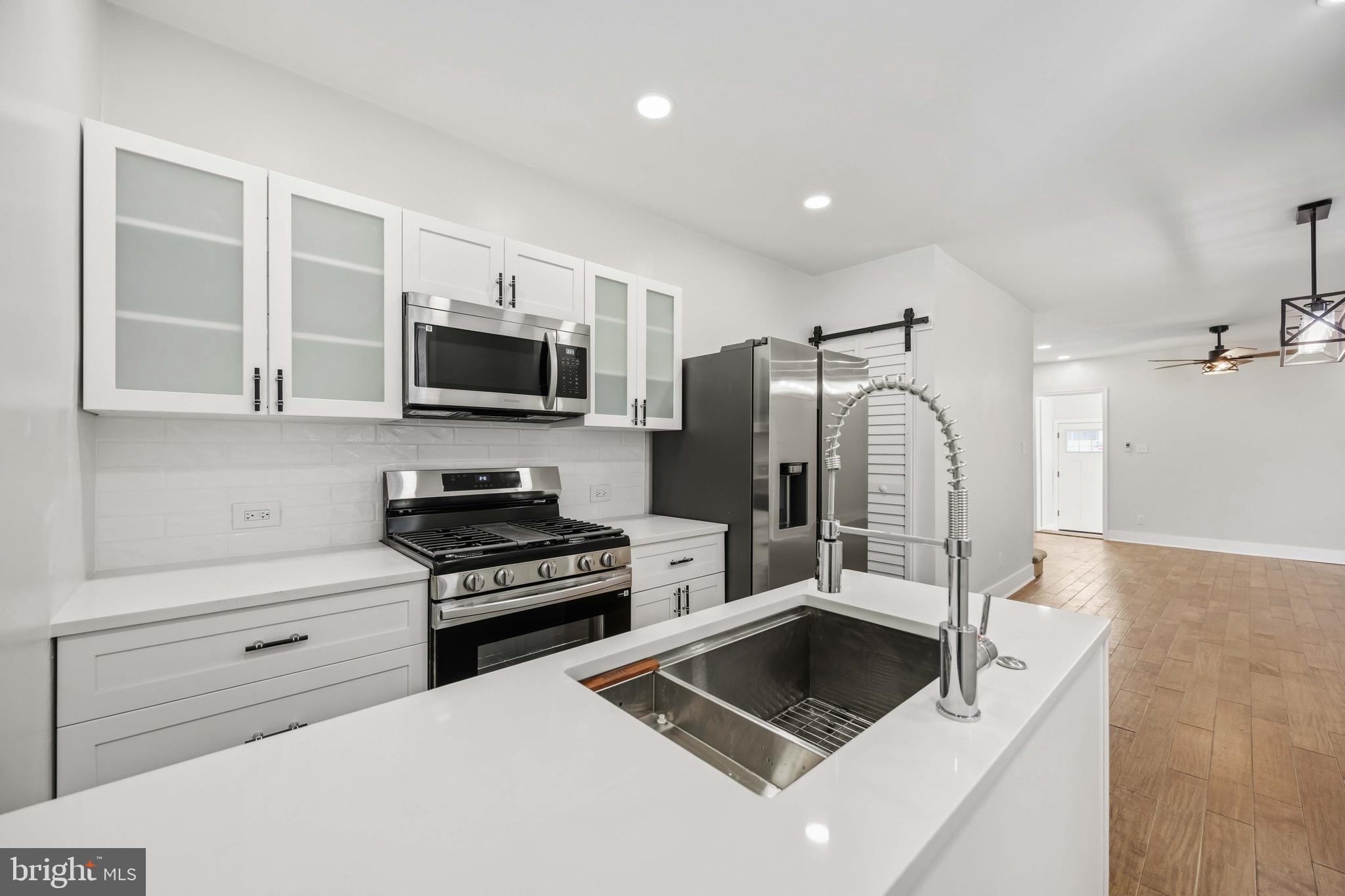 PHILADELPHIA (WEST) - Residential