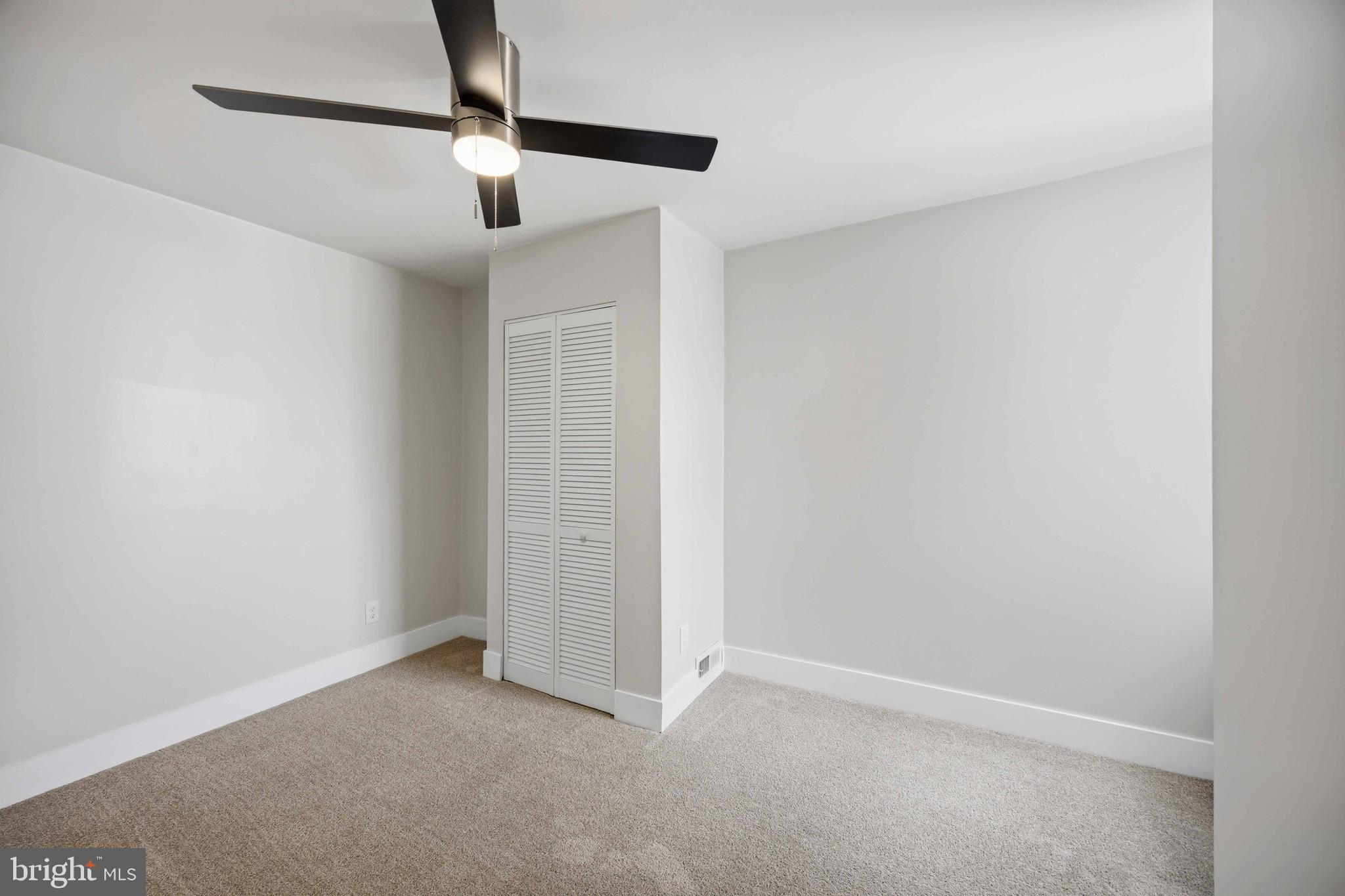 PHILADELPHIA (WEST) - Residential