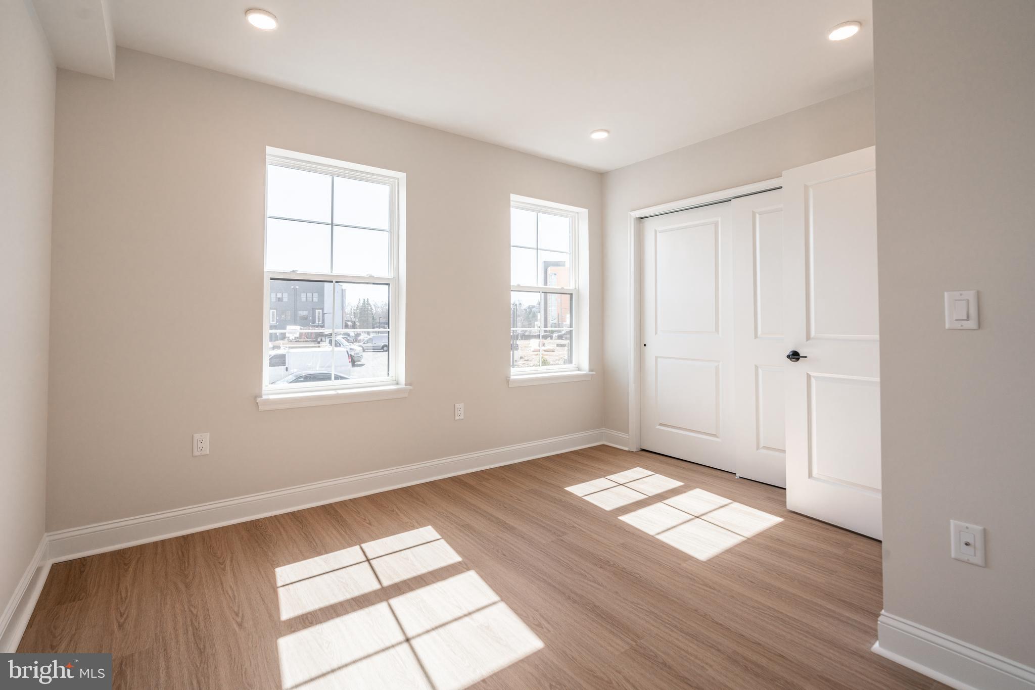 WYNNEFIELD HEIGHTS - Residential