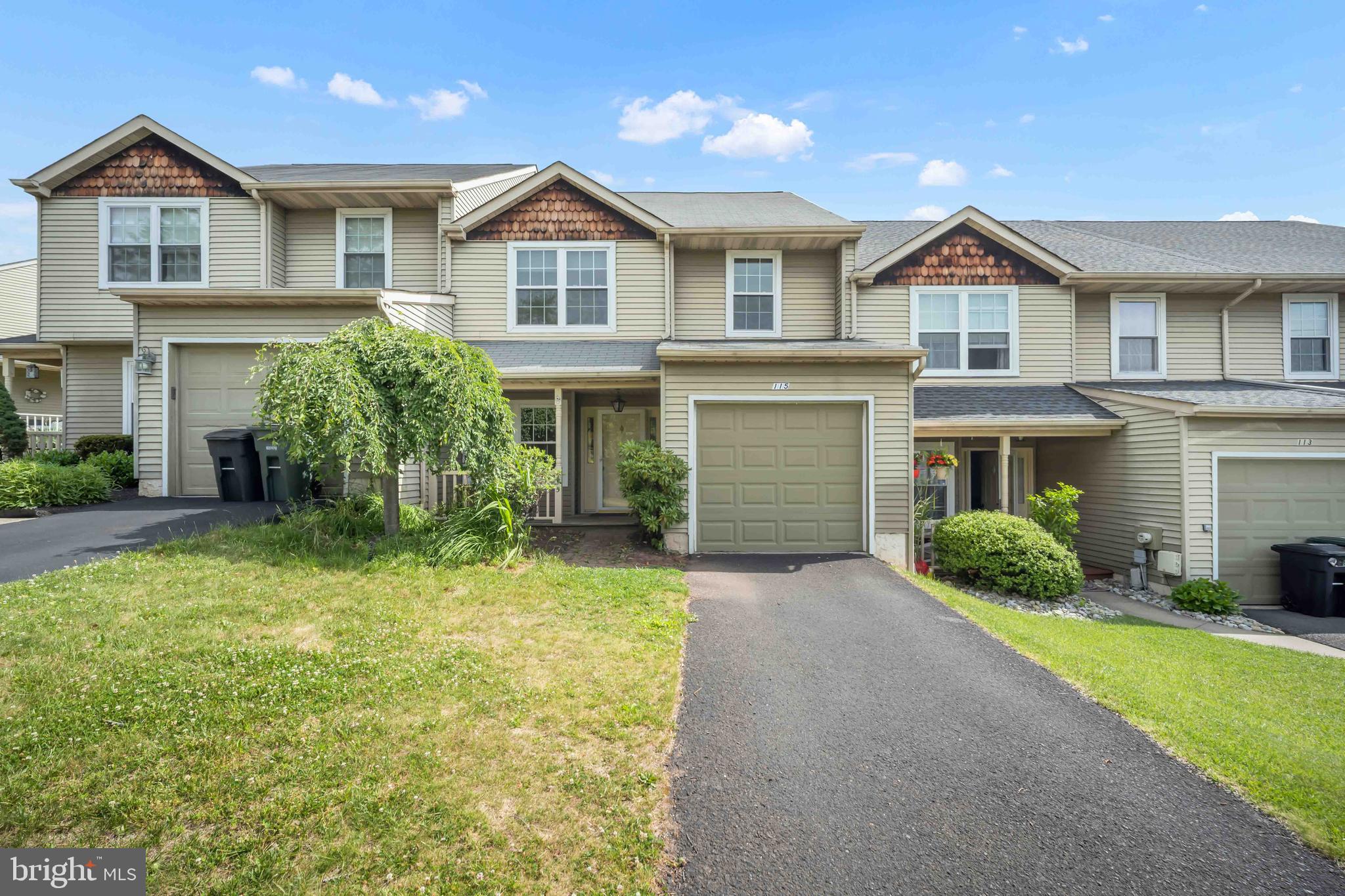 100 ACRE WOODS - Residential