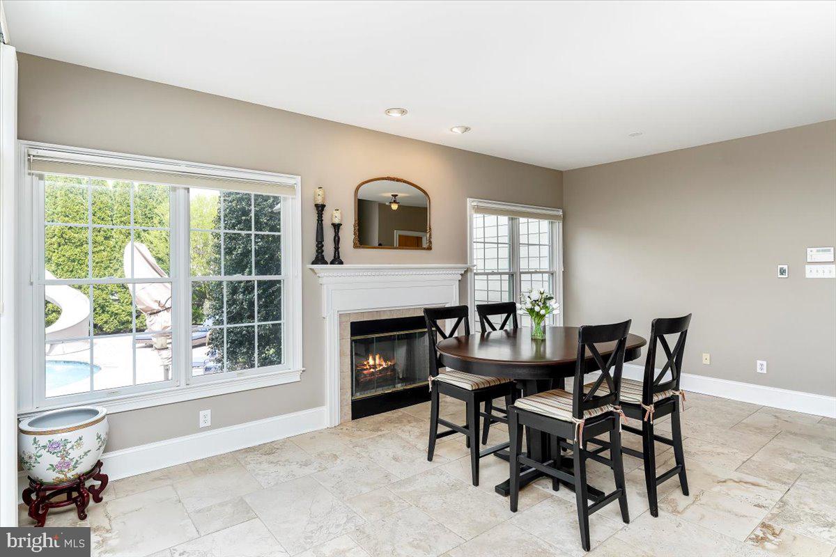 WESTTOWN CHASE - Residential