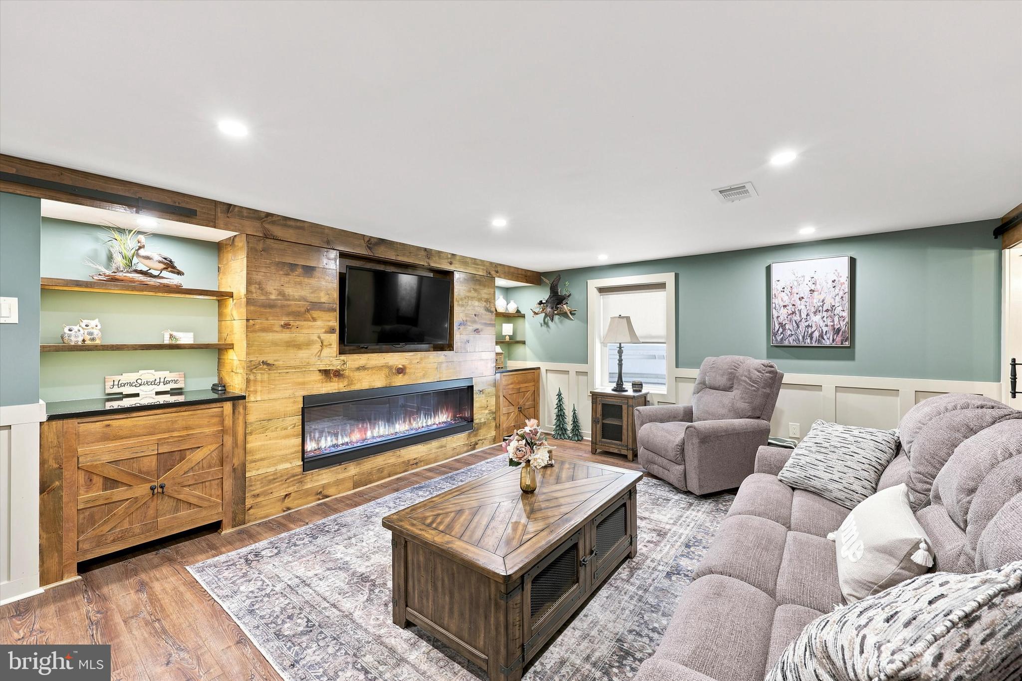 ARONIMINK - Residential