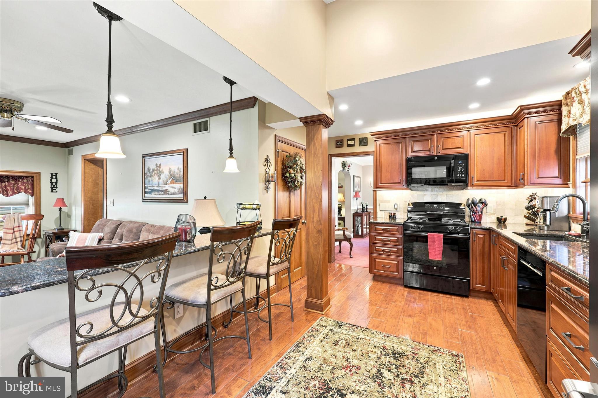 ARONIMINK - Residential