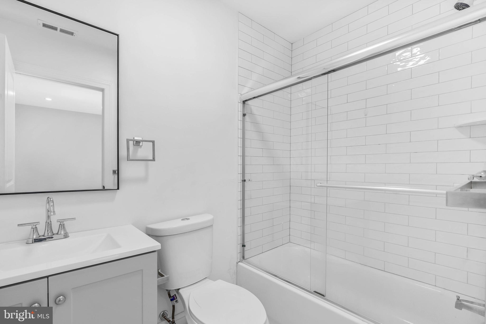 MANAYUNK - Residential Income