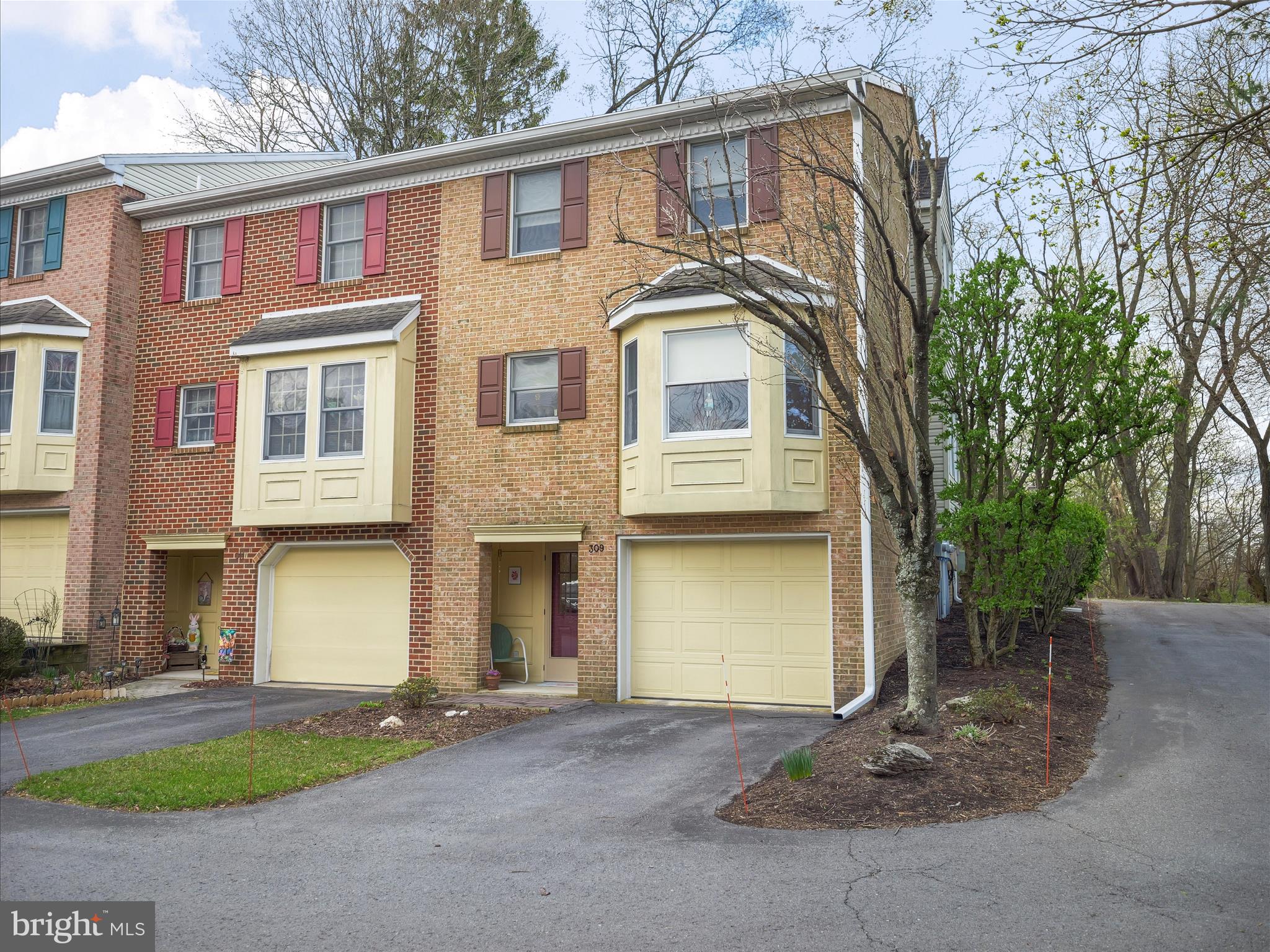MORNINGSTAR HEIGHTS - Residential