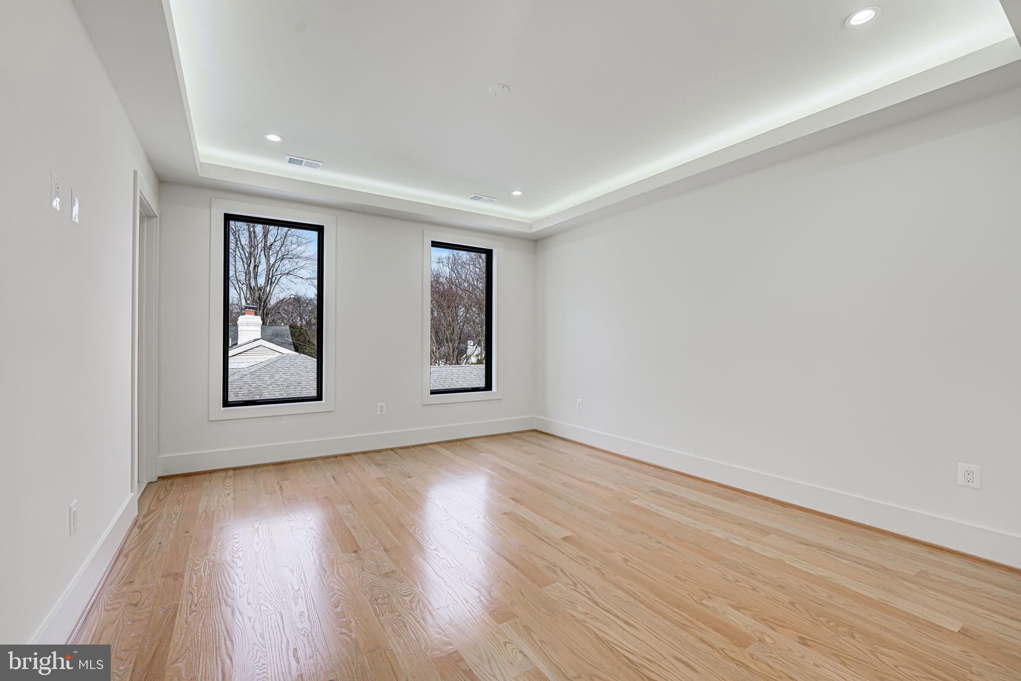 NORTH ARLINGTON - Residential