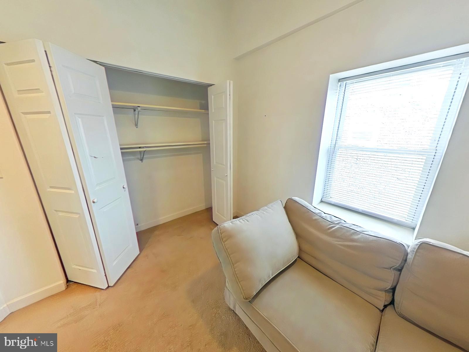 ROXBOROUGH - Residential Lease