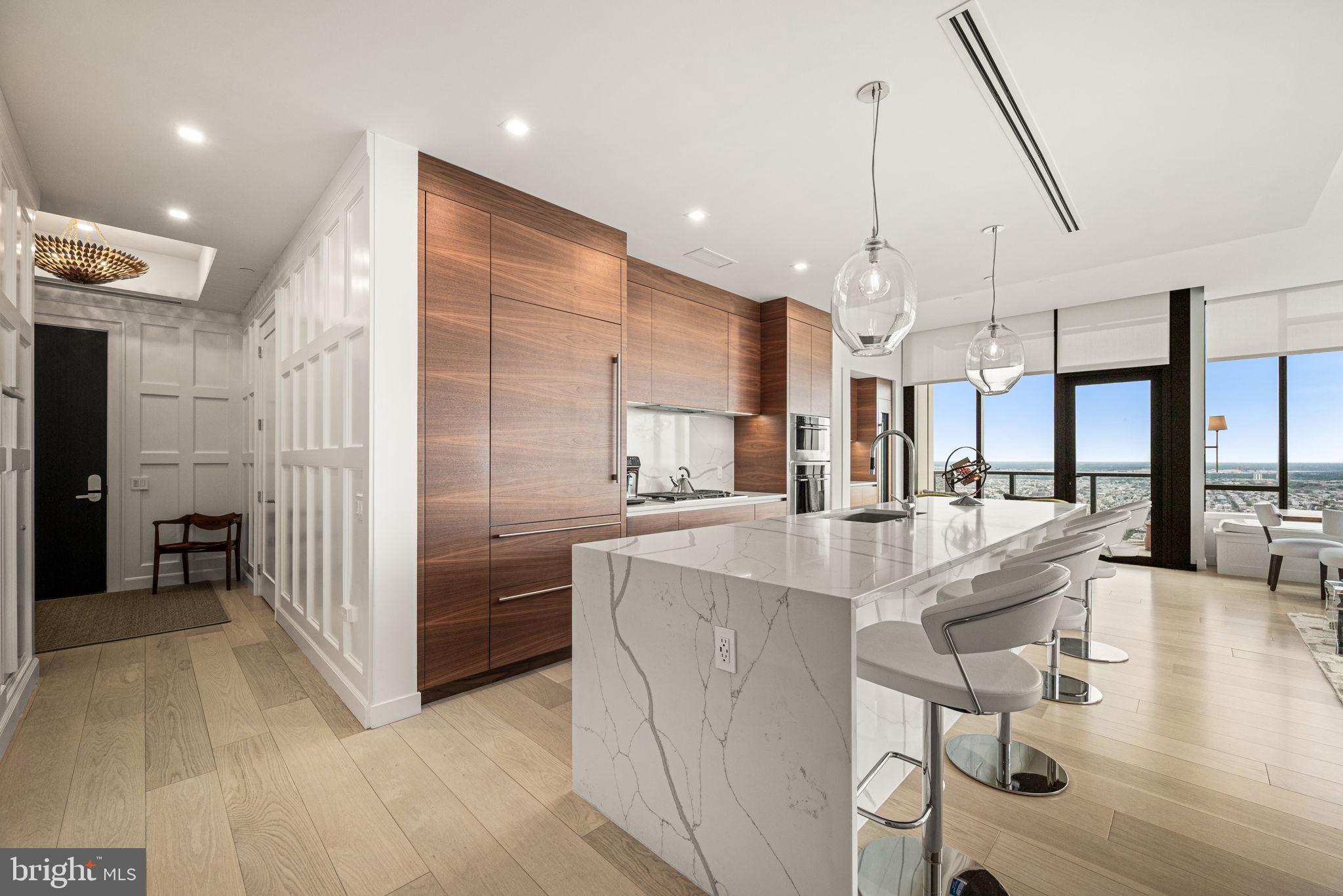 RITTENHOUSE SQUARE - Residential