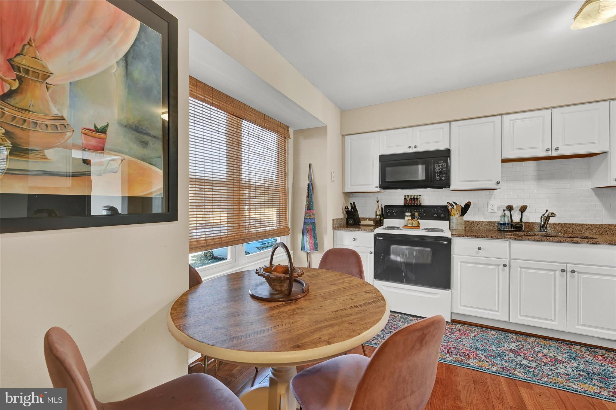 VILLAGE OAKS - Residential