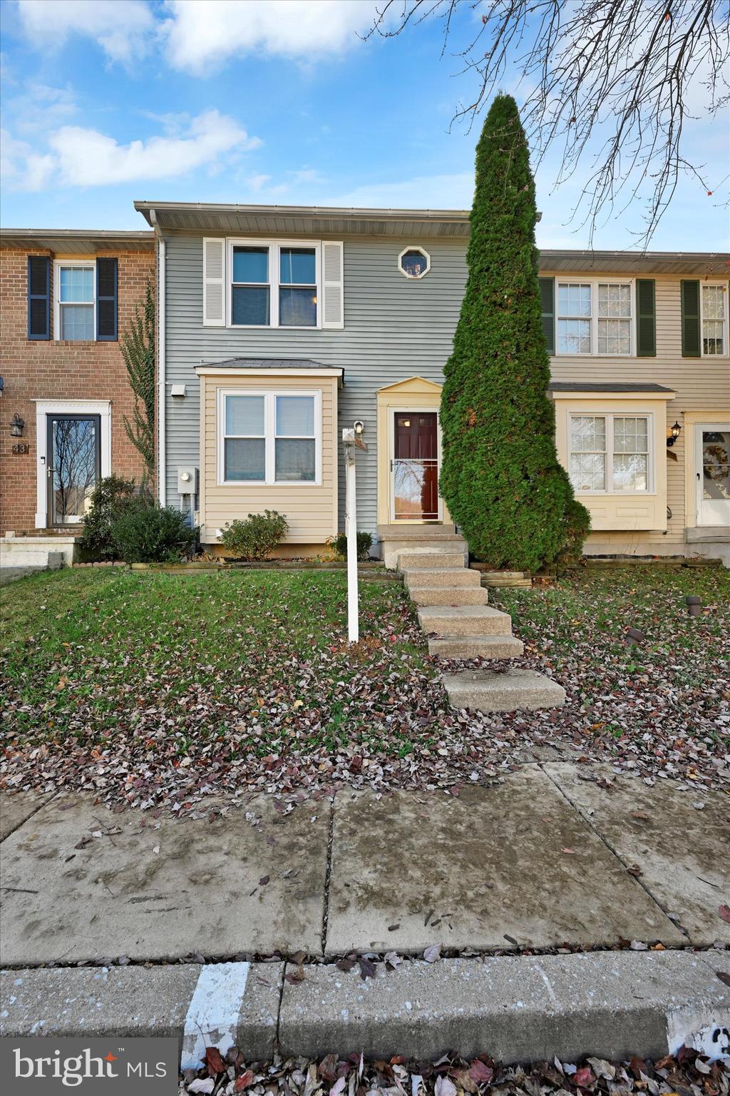 VILLAGE OAKS - Residential