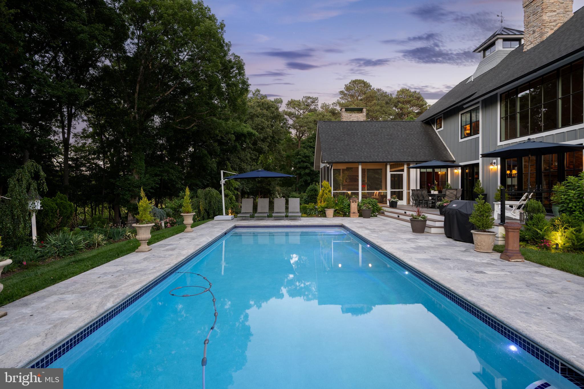 HAWKSEYE - Residential
