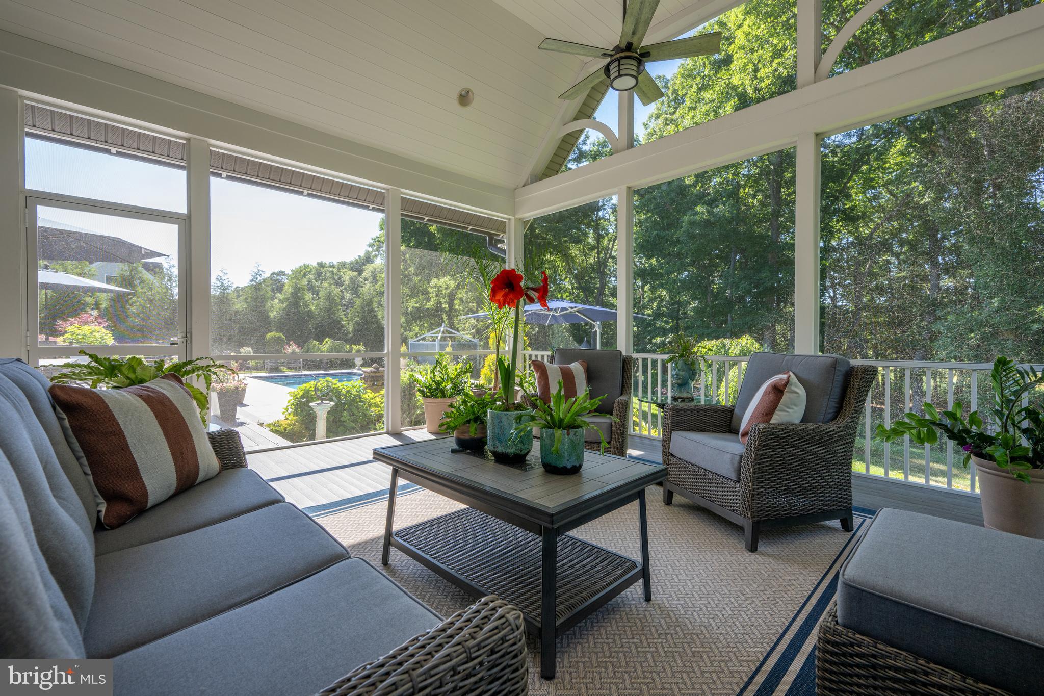 HAWKSEYE - Residential