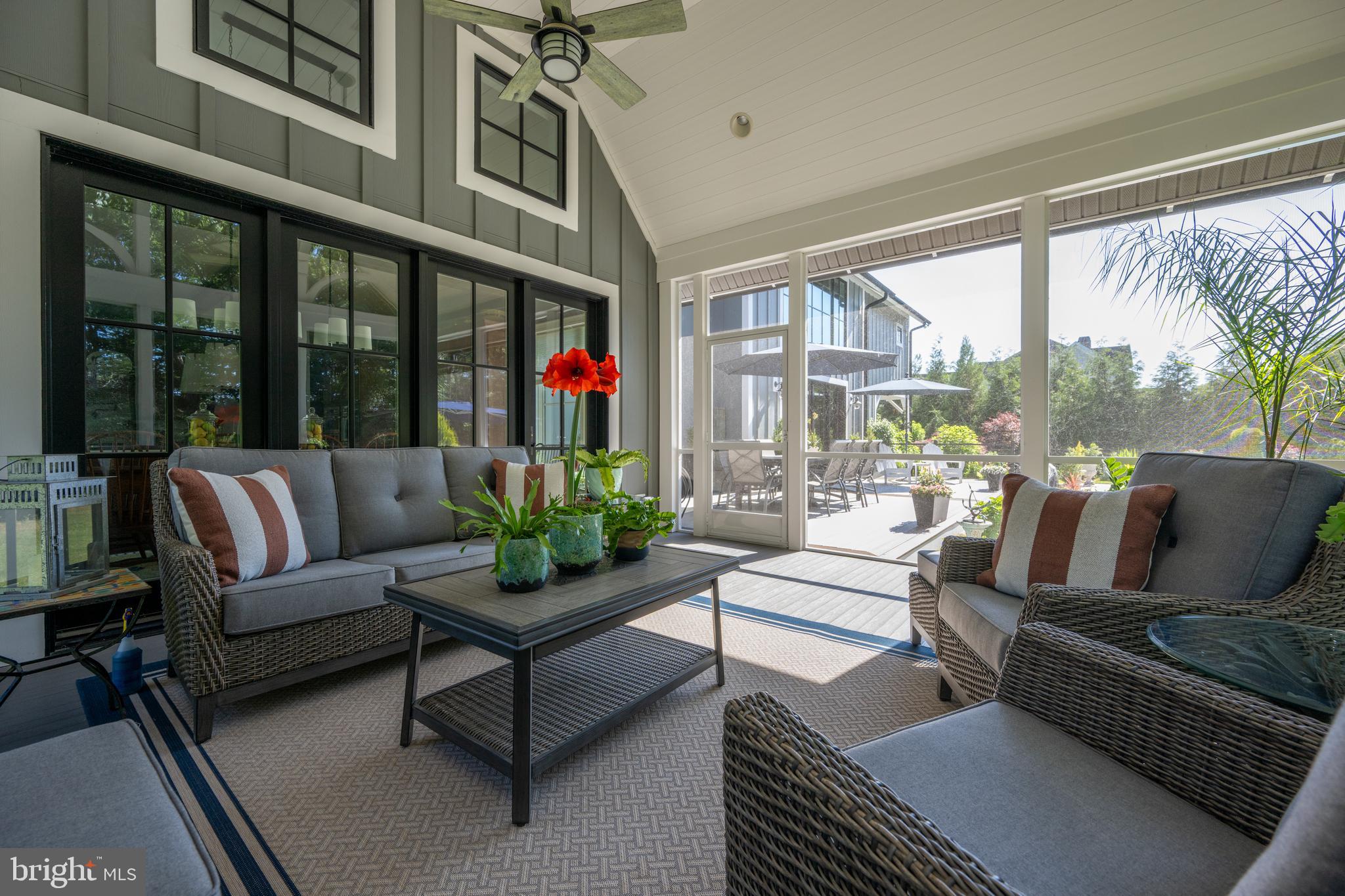 HAWKSEYE - Residential