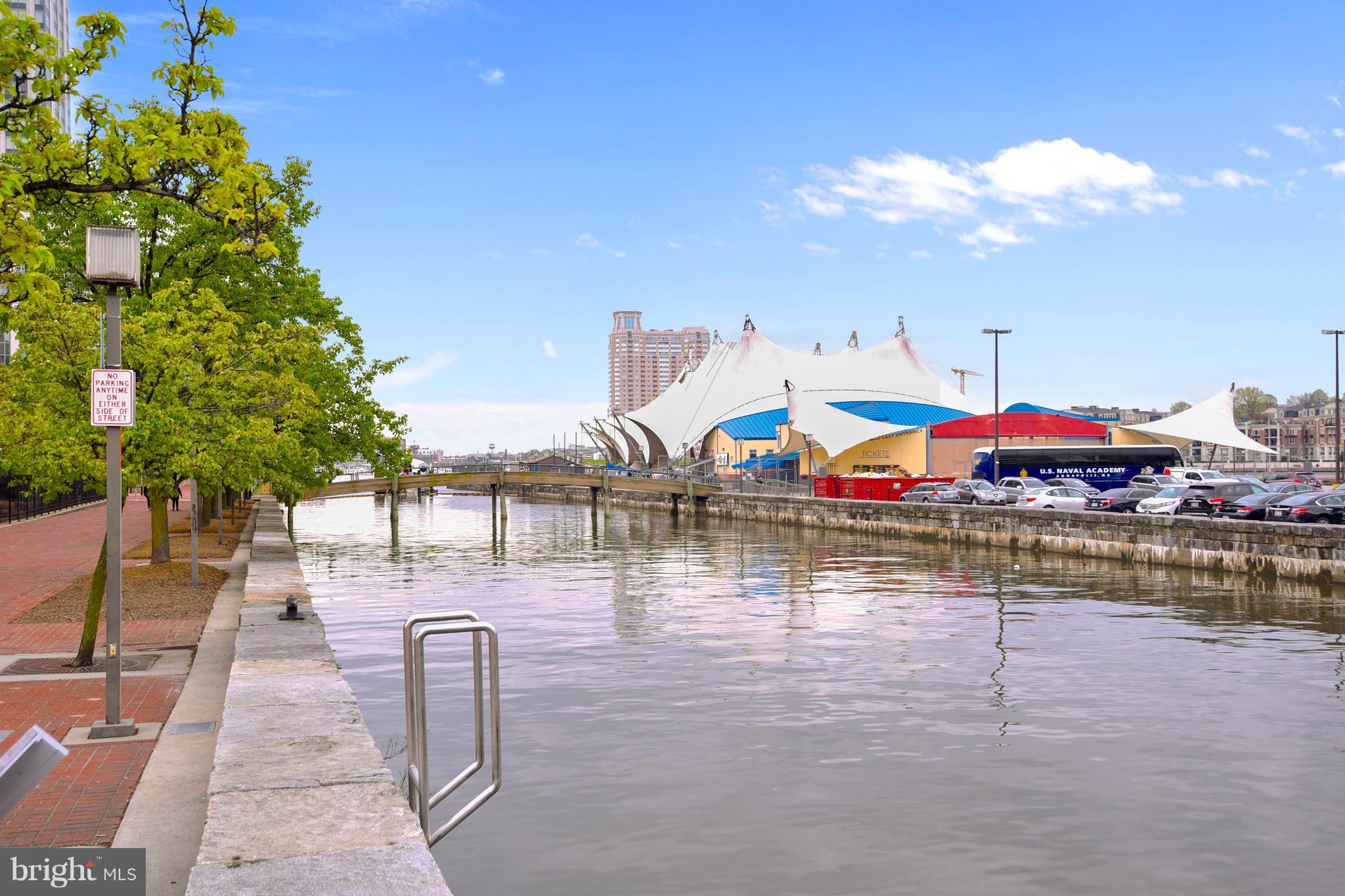HARBOR EAST - Residential