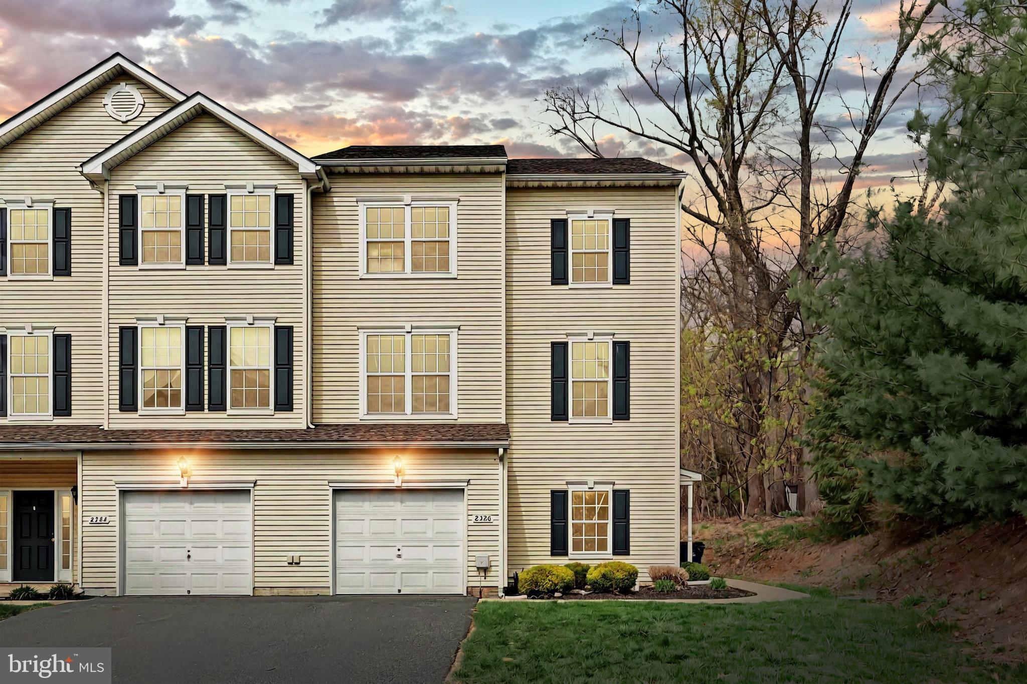 WOODCREST HILLS - Residential