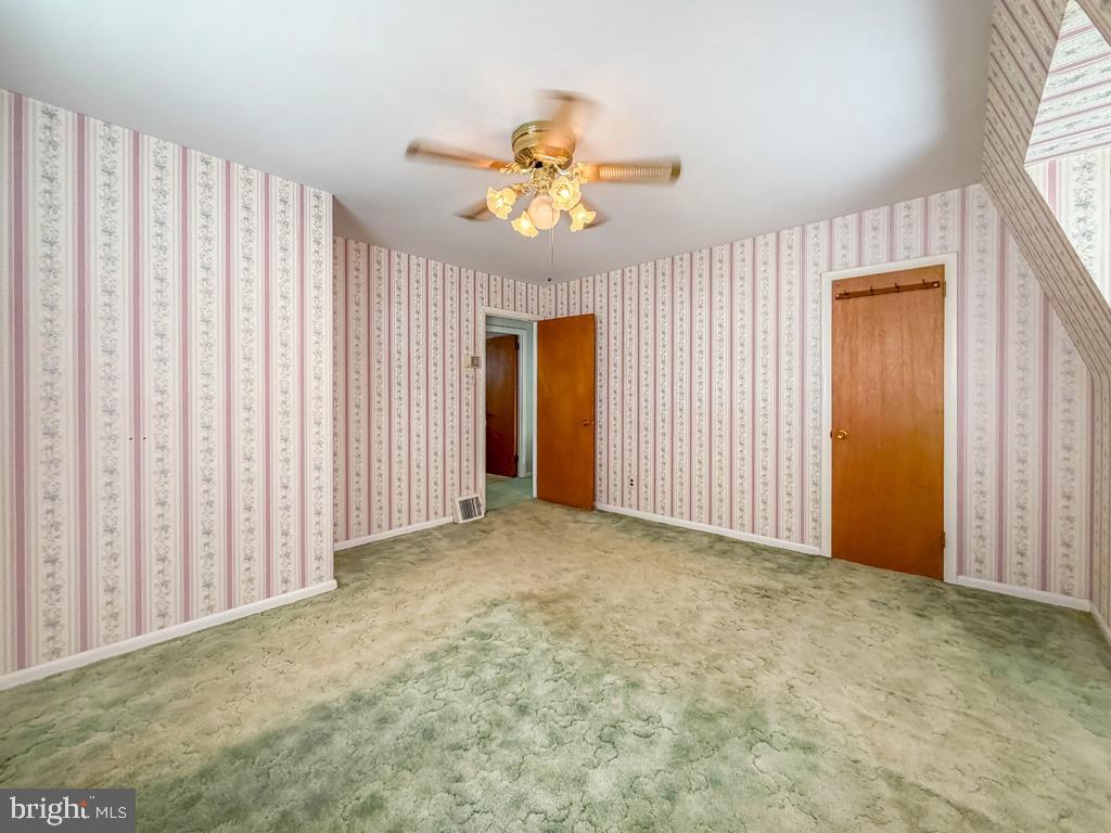 ACADEMY GARDENS - Residential