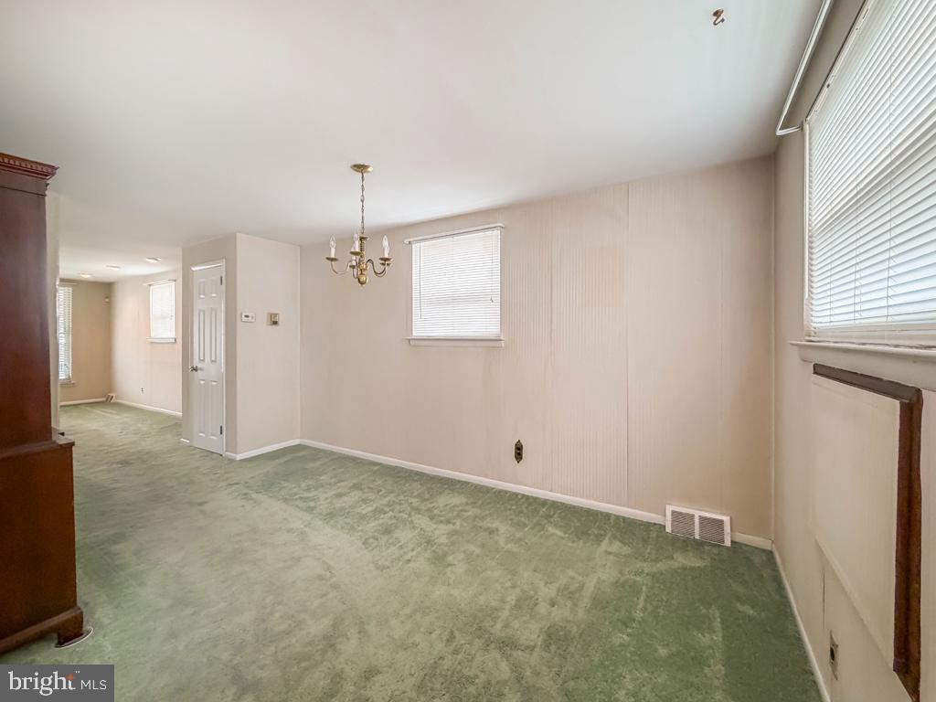ACADEMY GARDENS - Residential
