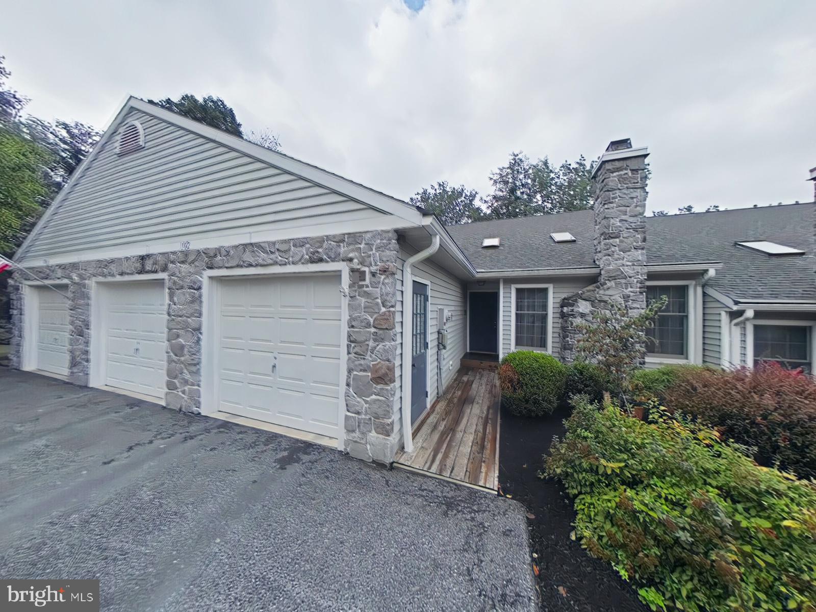 STONERIDGE - Residential