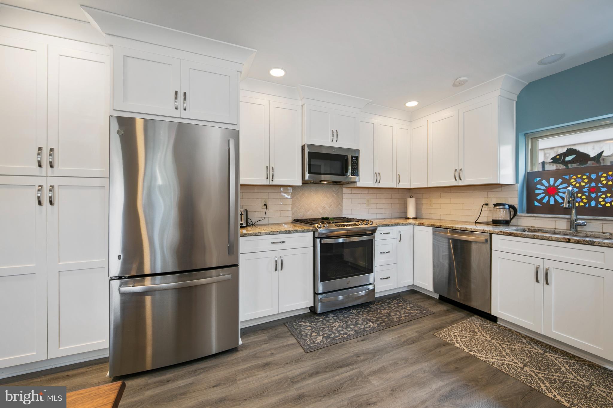LEXINGTON PARK - Residential