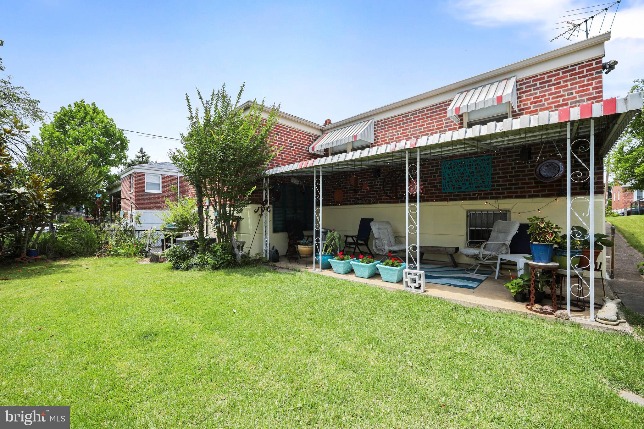 LEXINGTON PARK - Residential