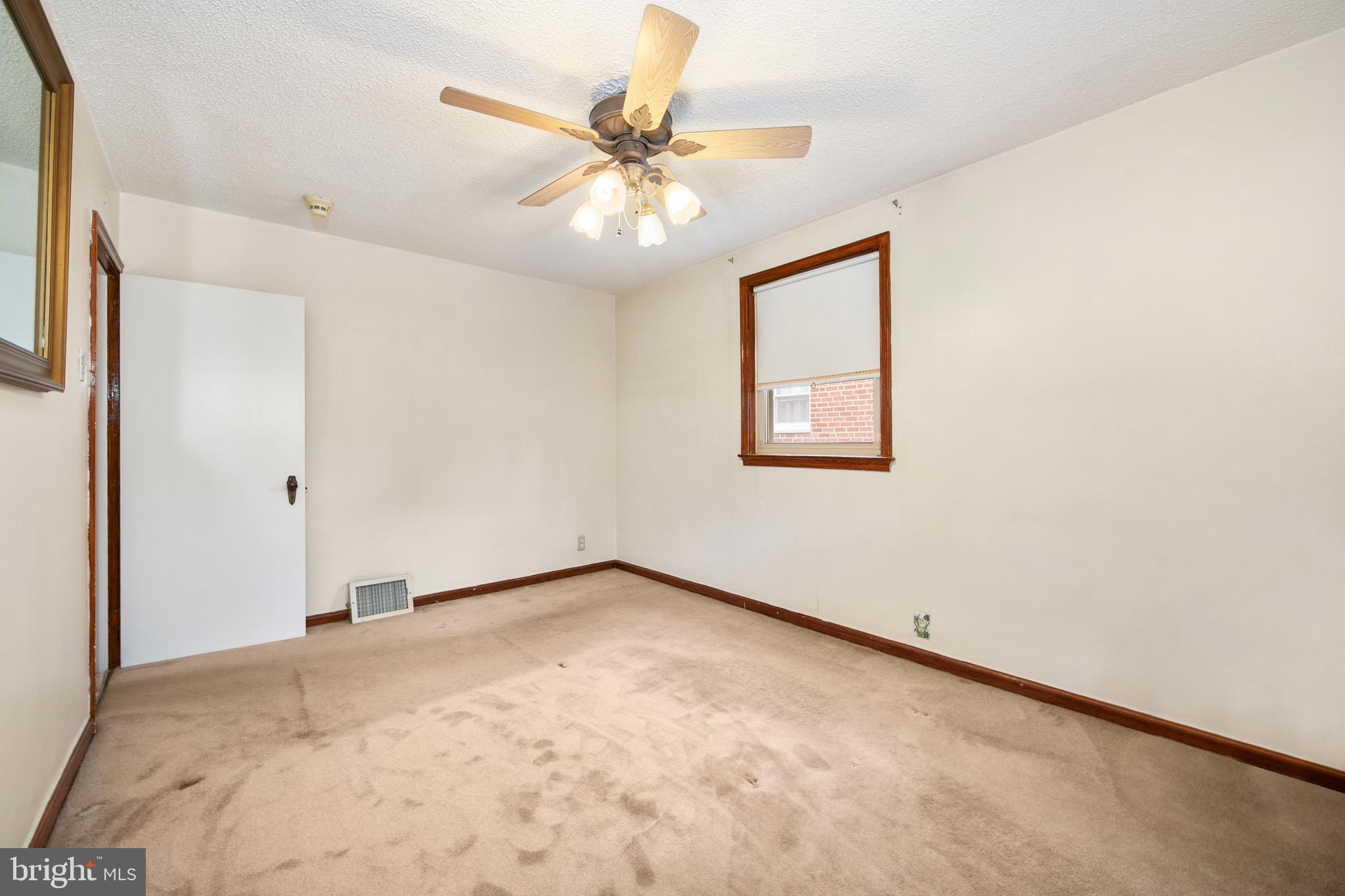 LEXINGTON PARK - Residential