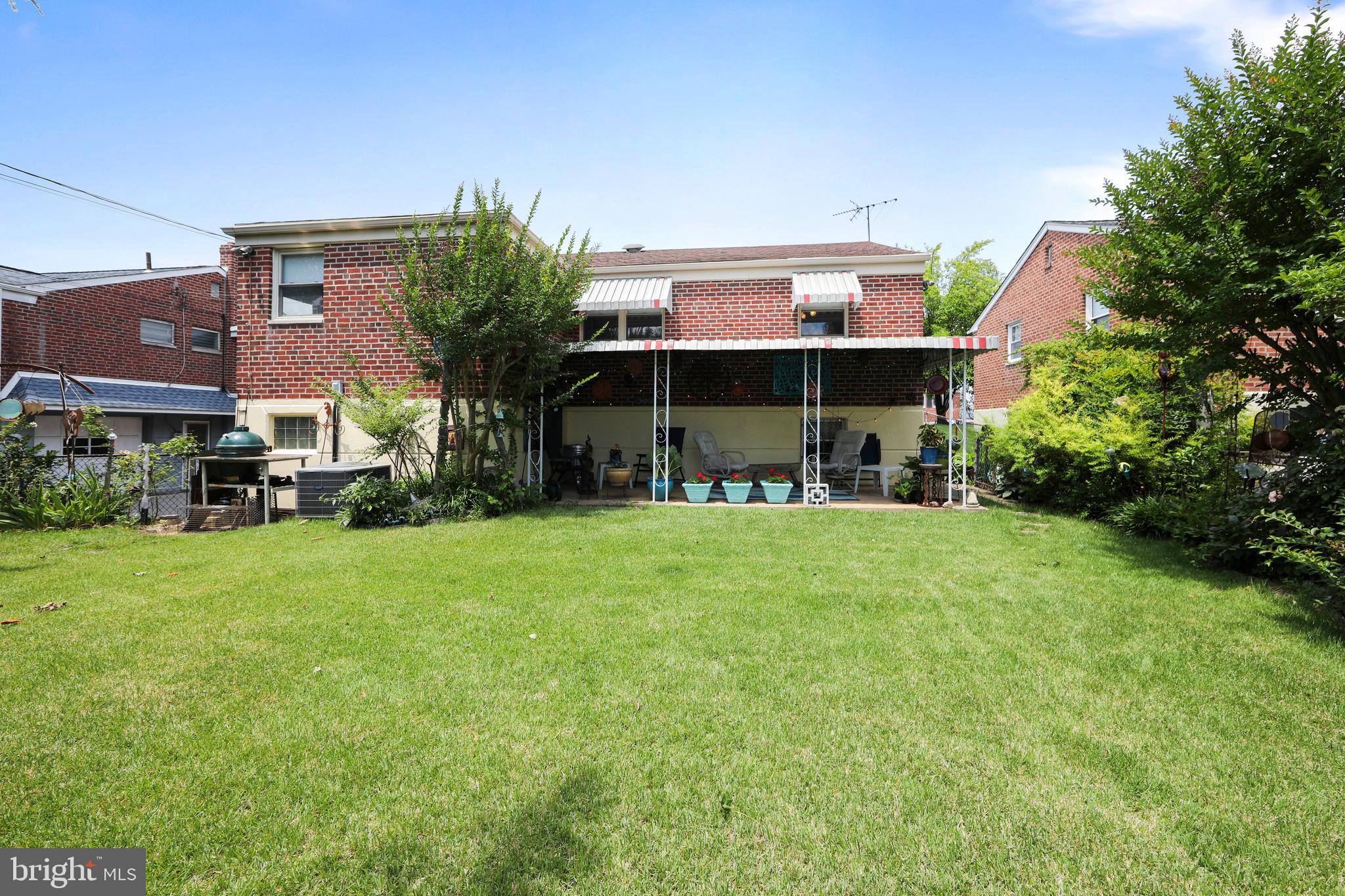 LEXINGTON PARK - Residential