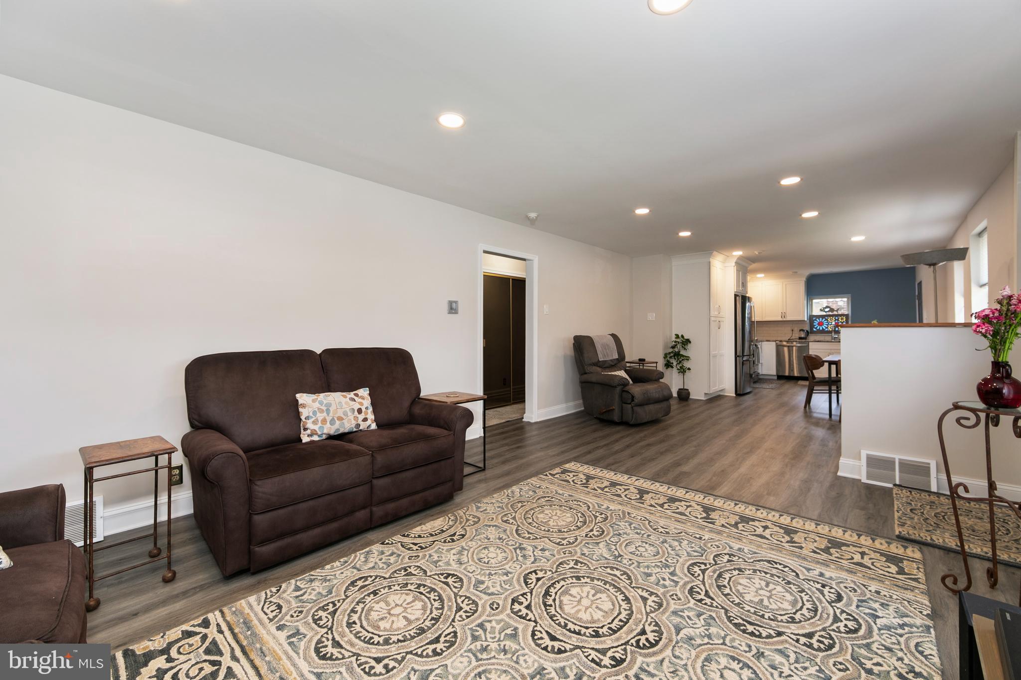 LEXINGTON PARK - Residential