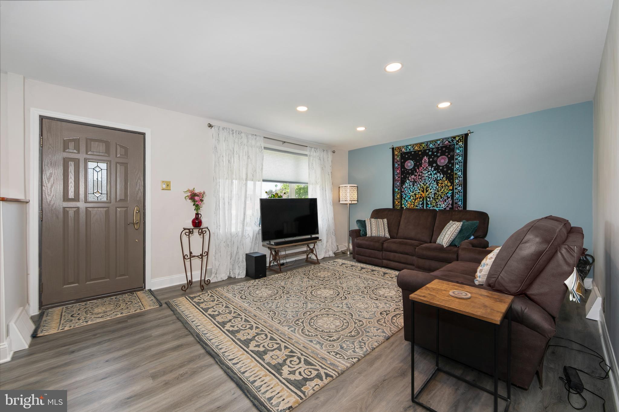 LEXINGTON PARK - Residential
