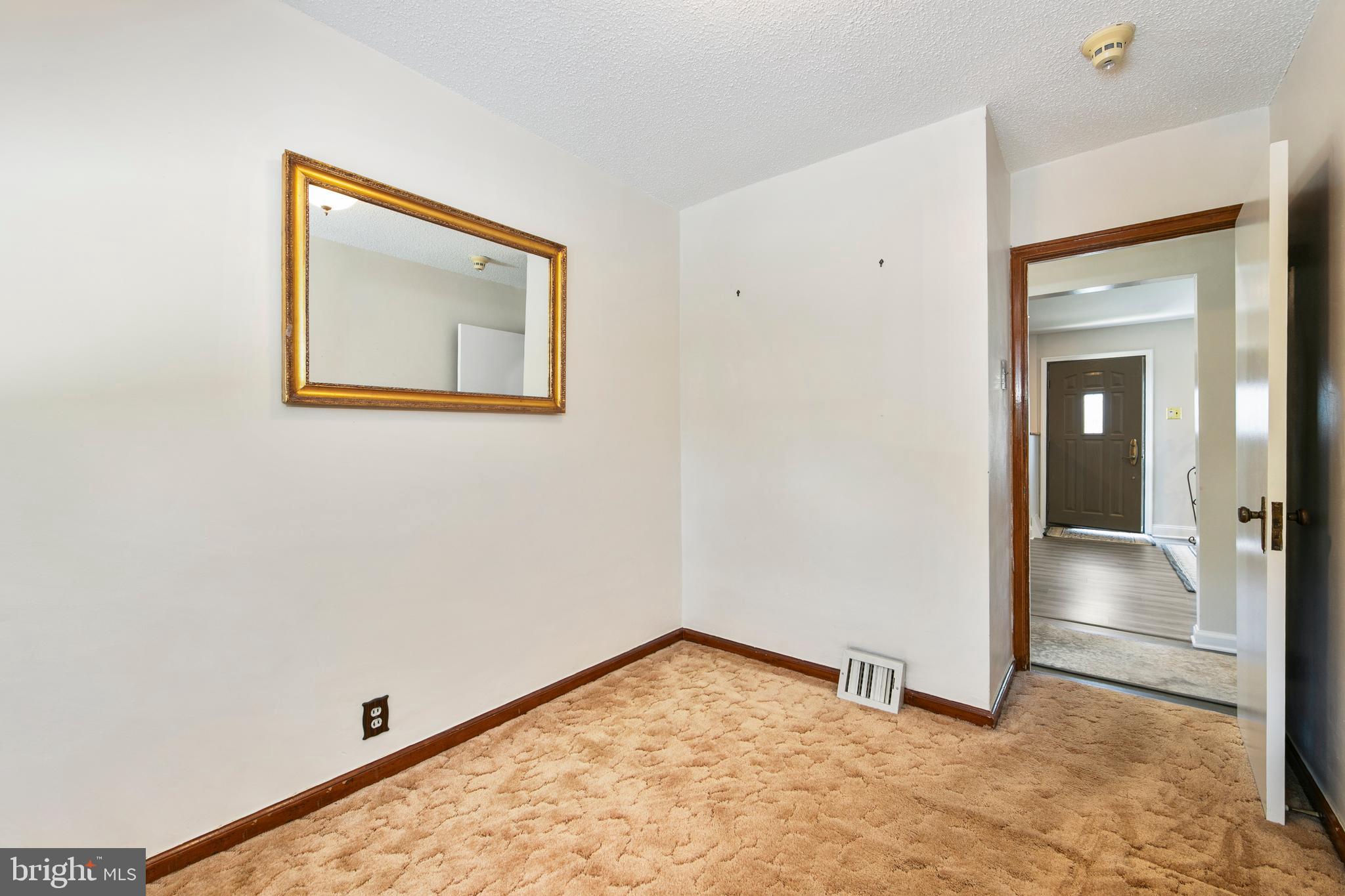 LEXINGTON PARK - Residential
