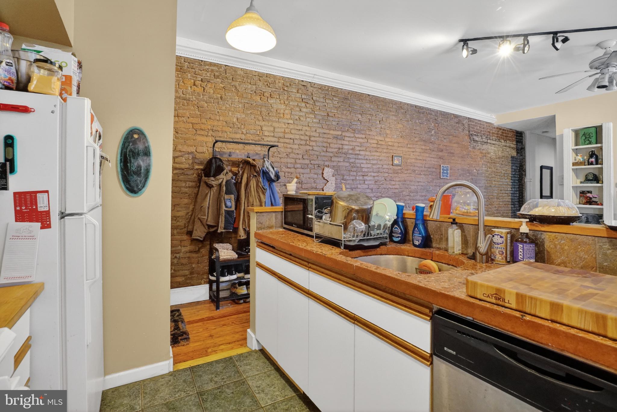 FISHTOWN - Residential Income