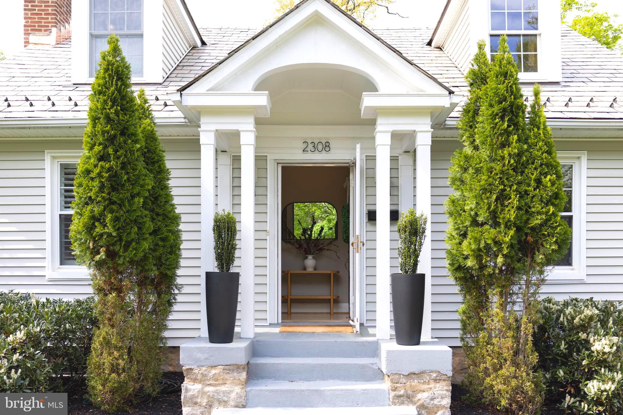 MOUNT WASHINGTON - Residential