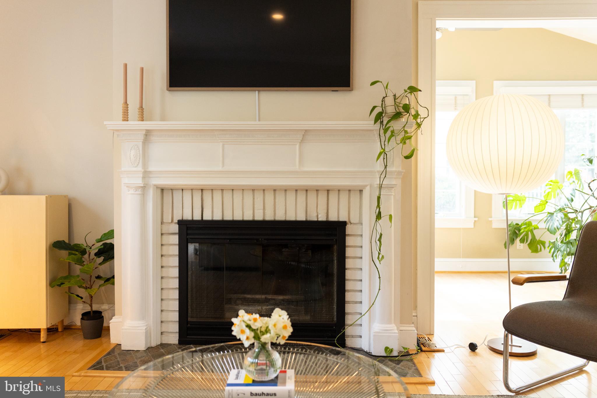 MOUNT WASHINGTON - Residential