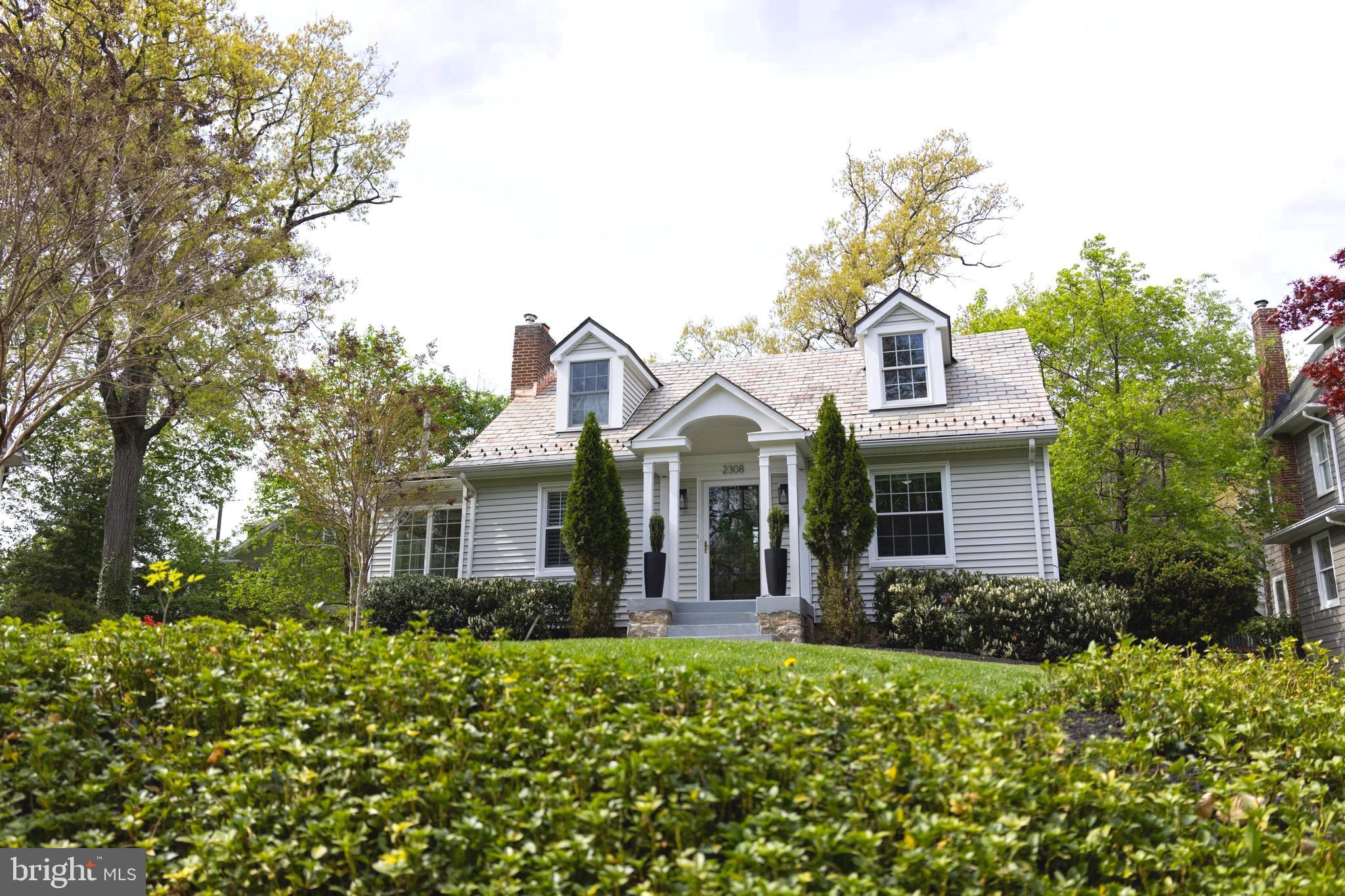 MOUNT WASHINGTON - Residential