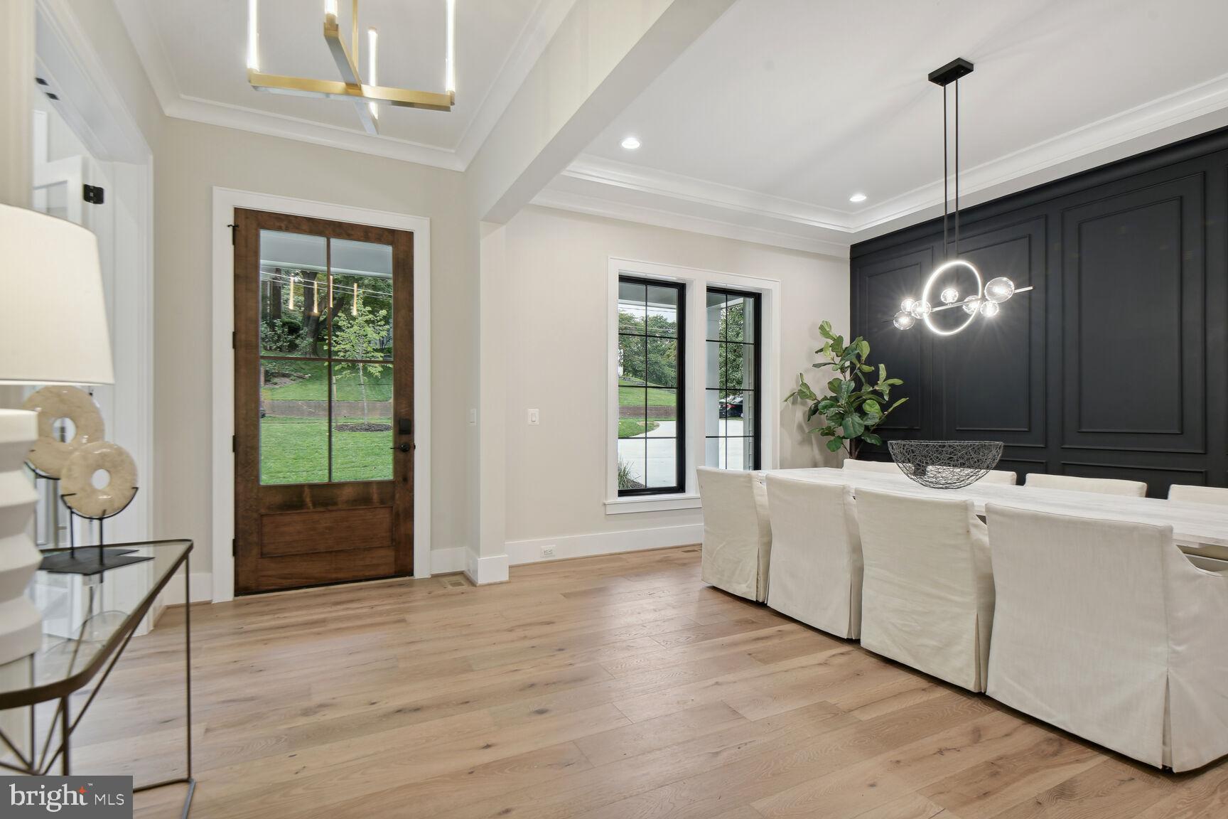 CHESTERBROOK WOODS - Residential